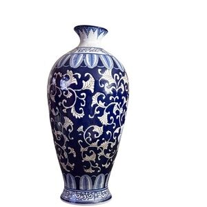 Elegant Blue and White Floral Vase